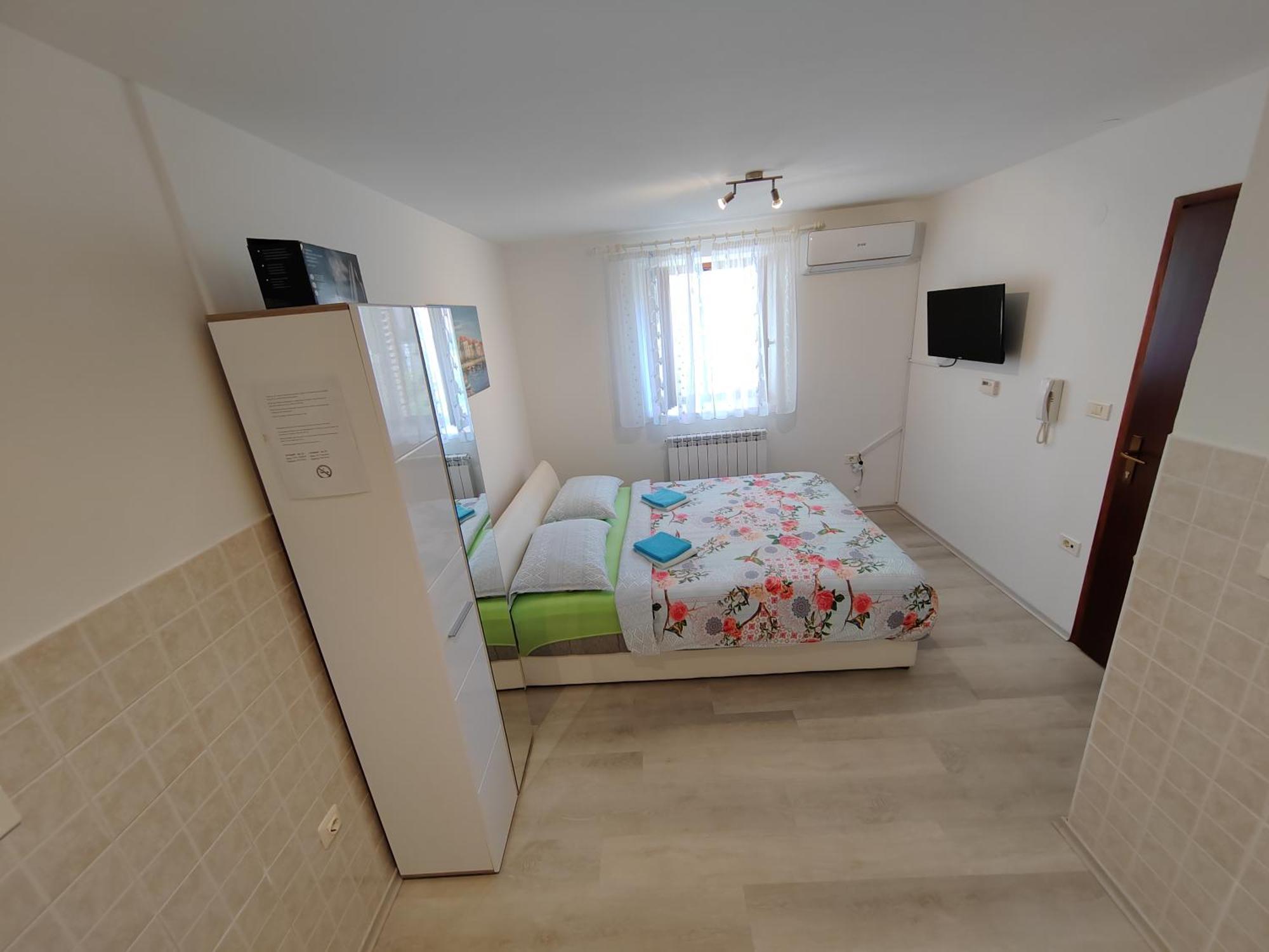 Rooms Neda Izola Room photo